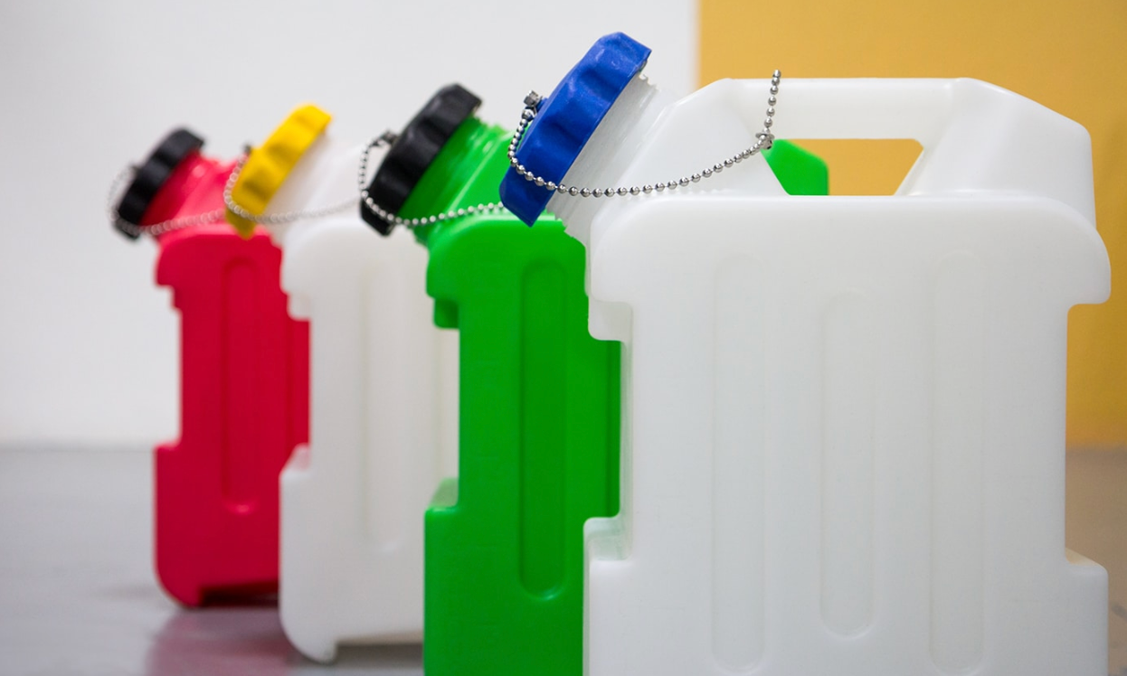 2.5 Gallon Chemical Jug